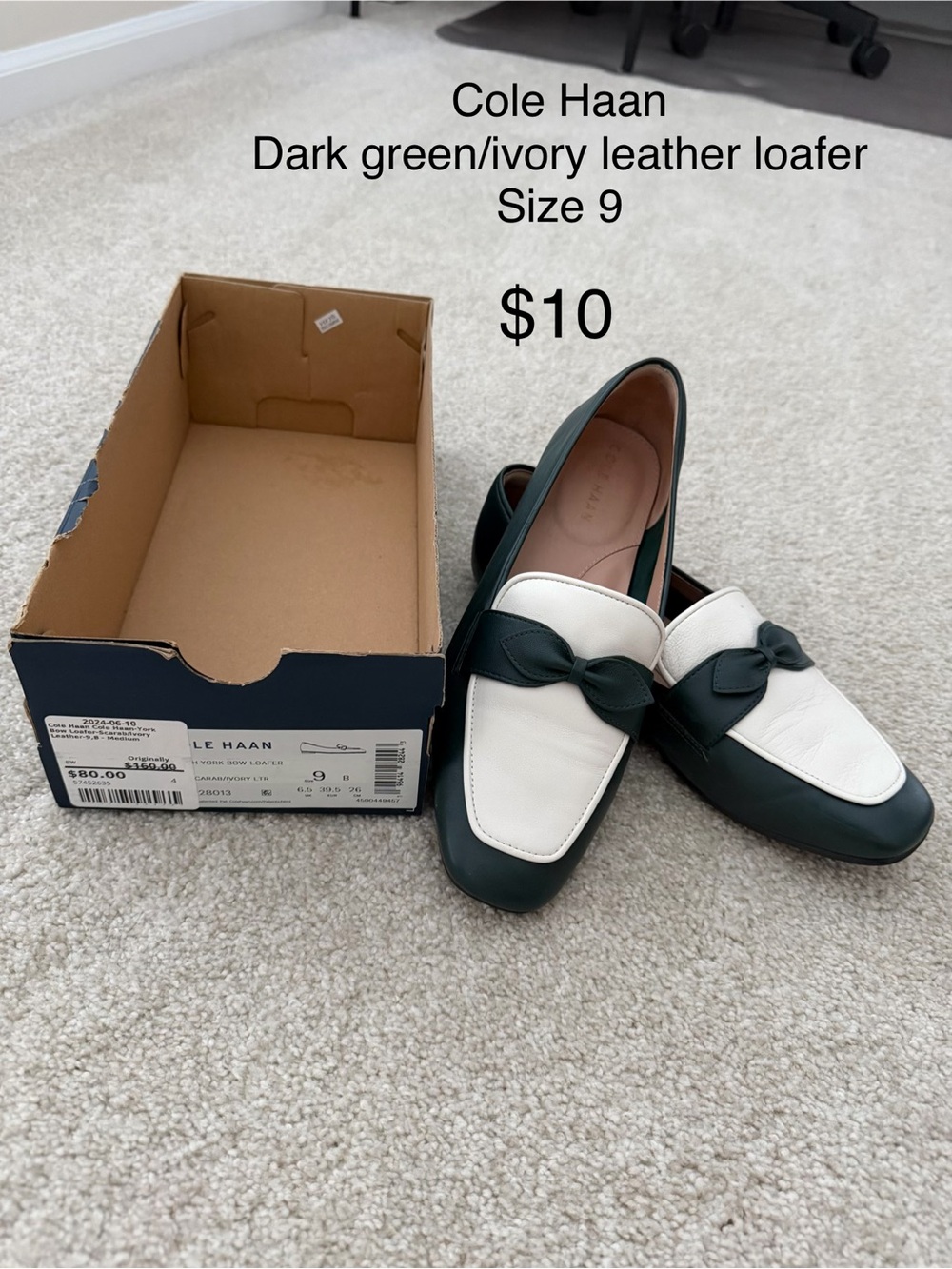 Cole Haan Women’s Dark Green and Ivory Leather Loafers - Size 9